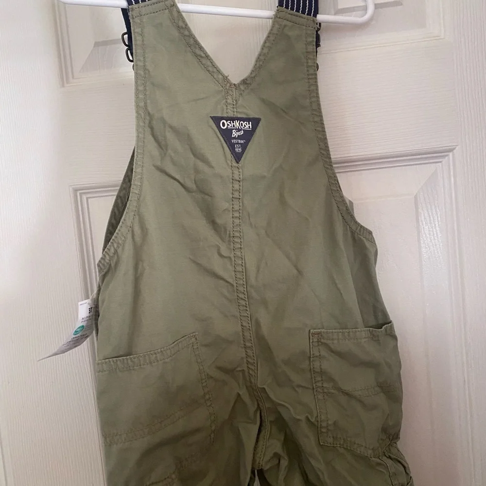 NWT Oshkosh B’Gosh Shortalls